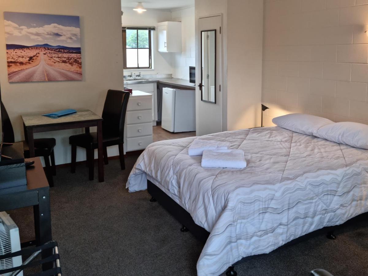 Stonehaven Motel Whangarei Εξωτερικό φωτογραφία